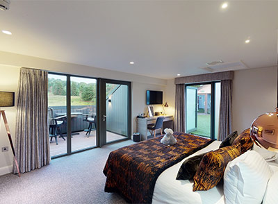Oak Duplex bedroom
